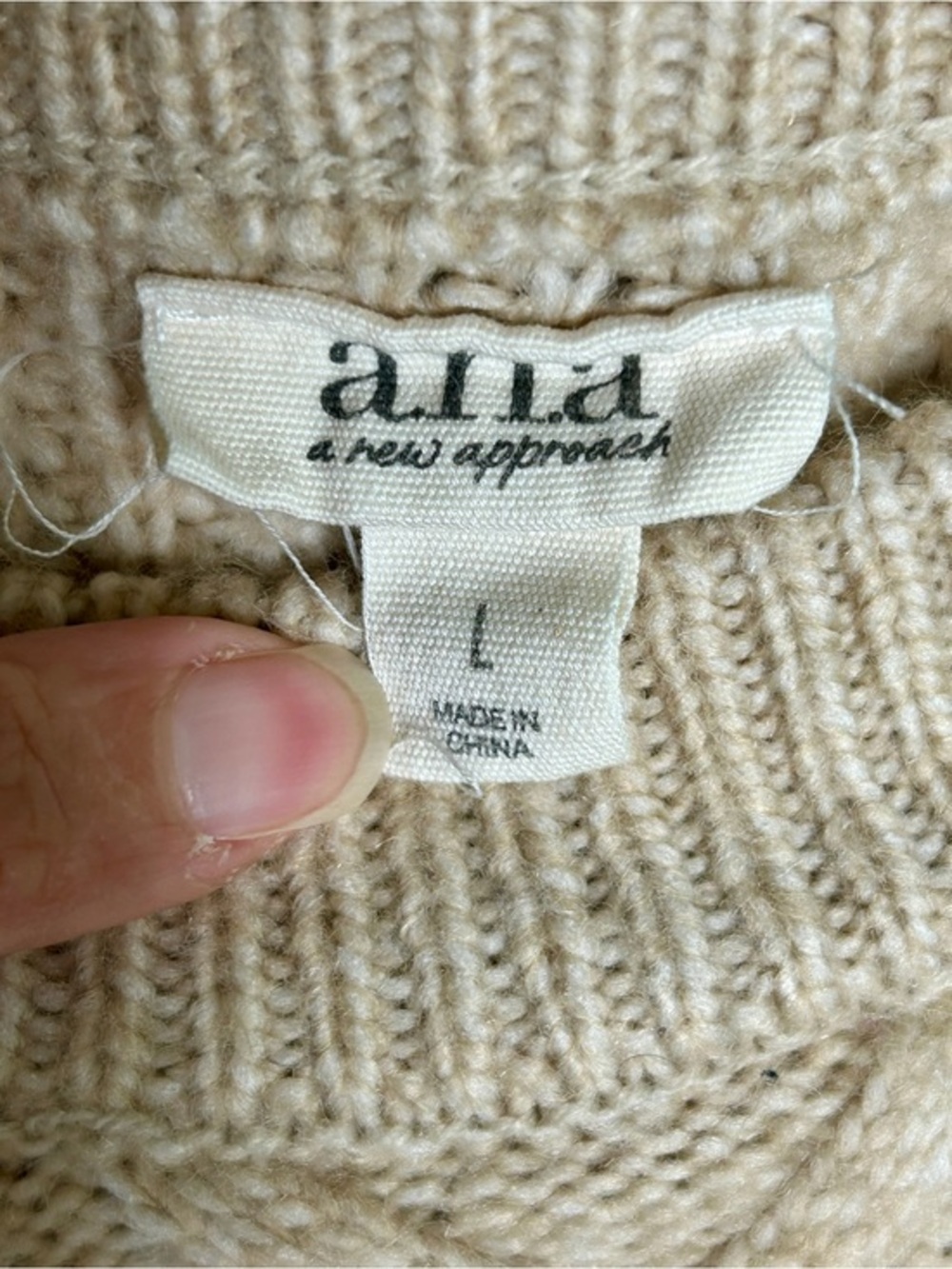 Women's Cream Cable Knit Sweater Chunky Fisherman Cottagecore Cozy Pullover L - Picture 6 of 7